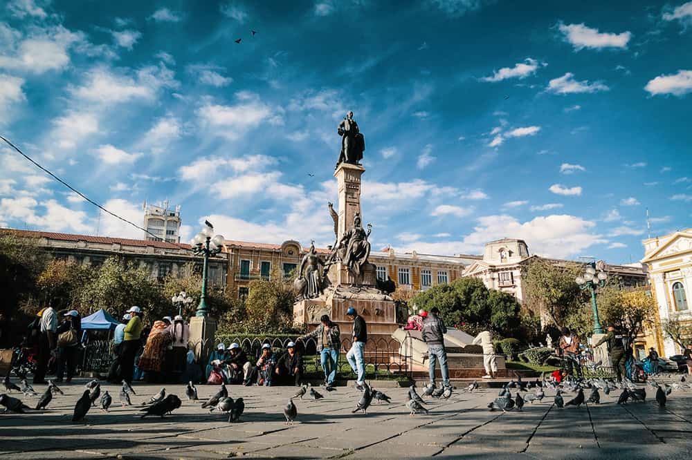 La Paz Statue