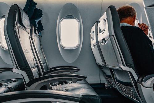 When Is It Acceptable to Recline Your Seat on an Airplane? The ...